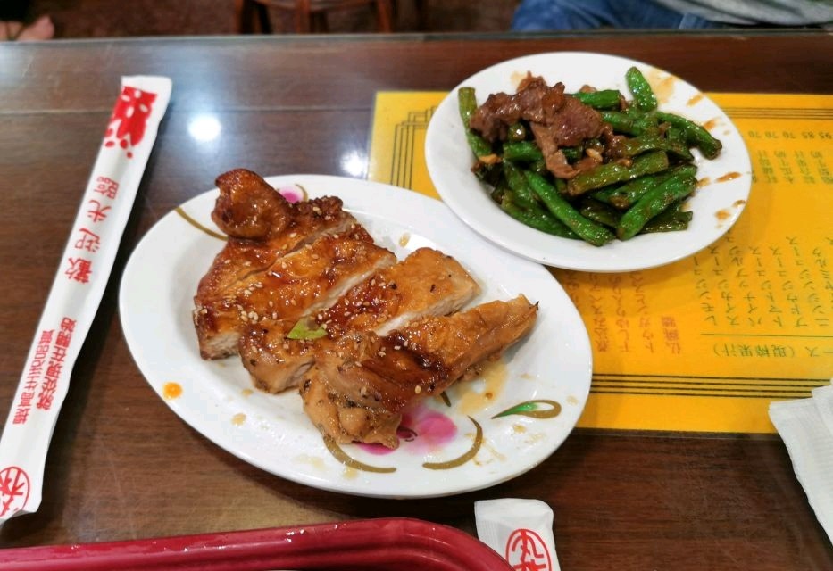 台北丸林鲁肉饭攻略 丸林鲁肉饭特色菜推荐 菜单 人均消费 电话 地址 菜系 点评 营业时间 携程美食林