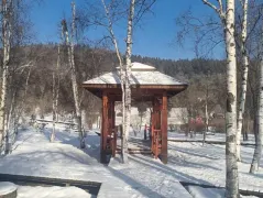 3-Day Dunhua Tour: Liudingshan's religious culture, Xueshan Feihu's natural beauty