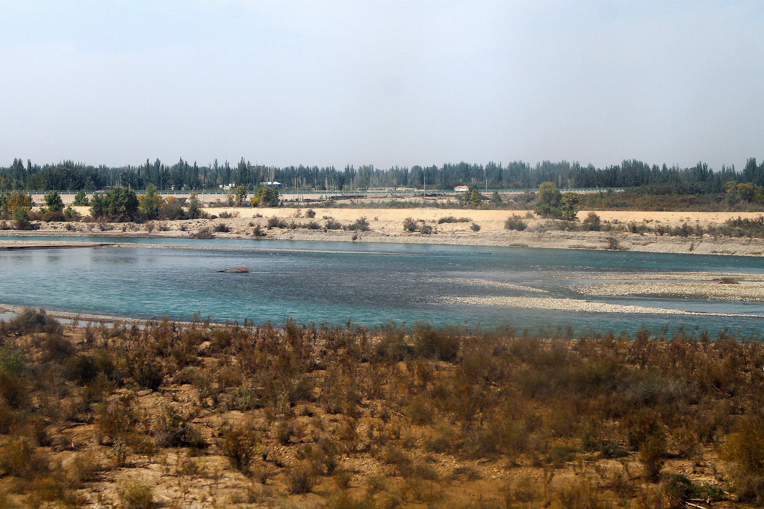 1-Day Hotan Tour: Majestic Desert and Yurungqash River's Mystique