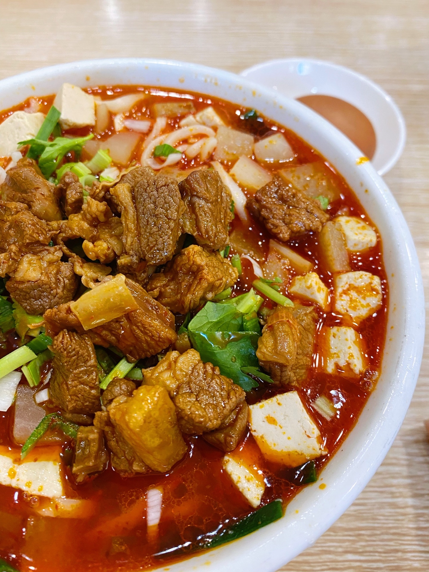 袁四羊肉臊子面馆 5.0 分 1条点评 12/人 快餐简餐 直线距离 100m