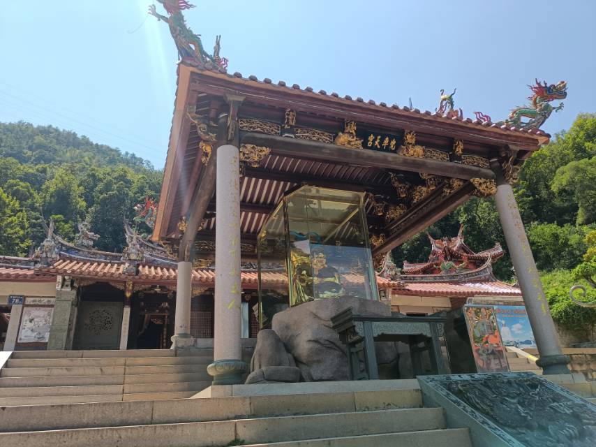 3-Day Nan'an Tour: Ancient Charm of Caizishen Dwellings, Jiuri and Wutai Mountains' Natural Beauty