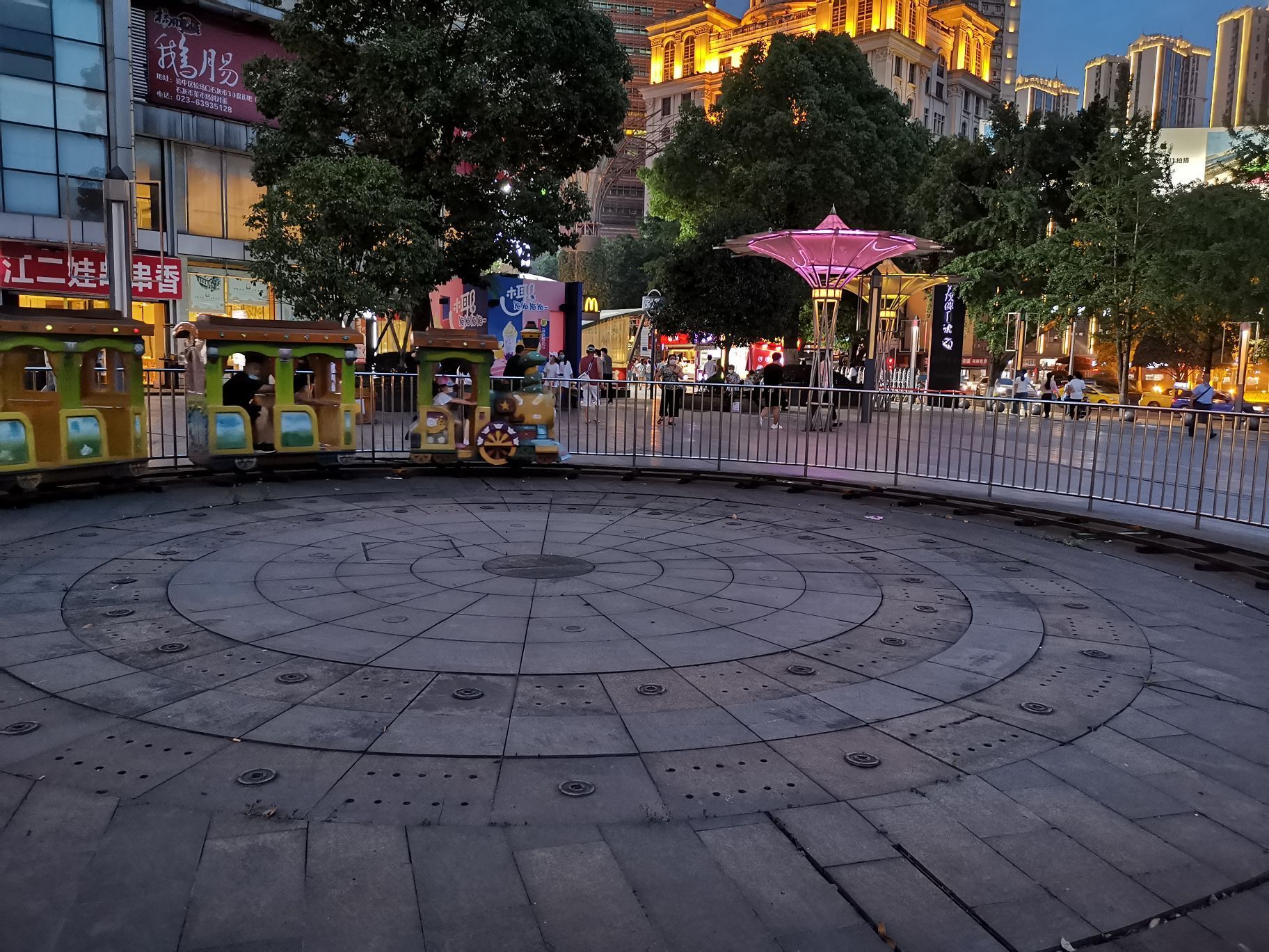重庆日月光广场图片