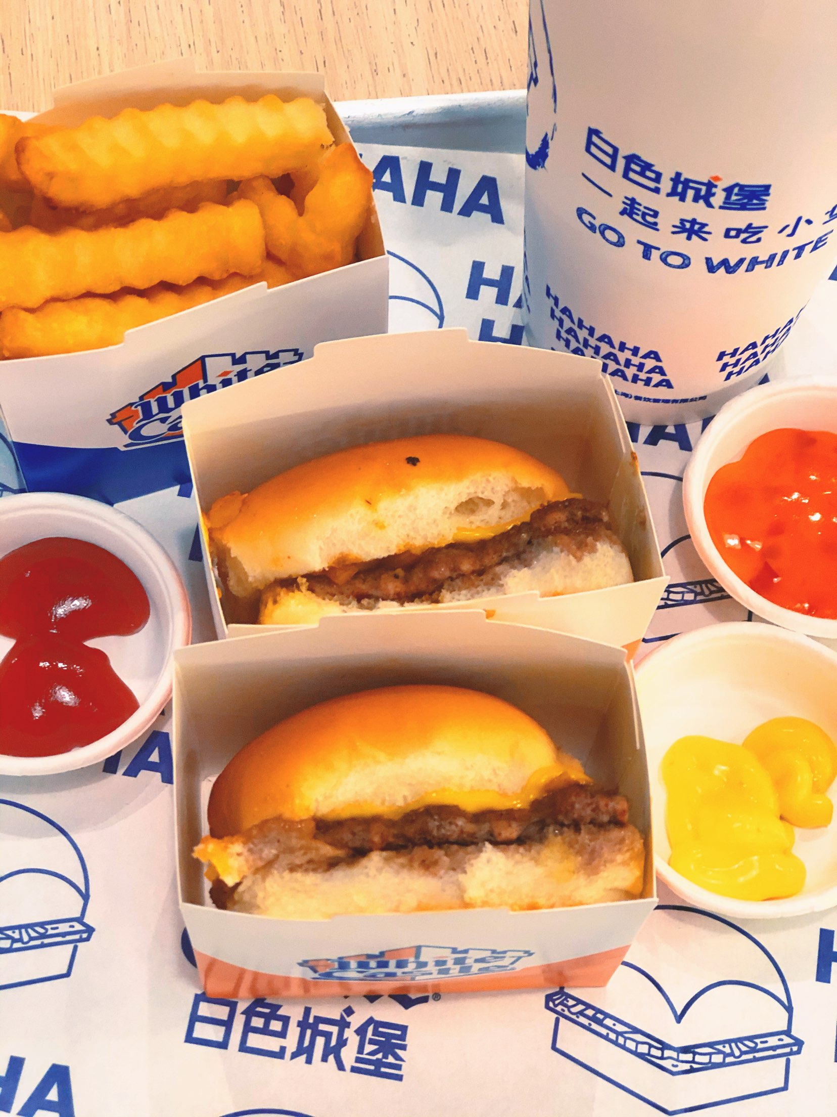 white castle白色城堡迷你汉堡(静安丰盛里店)