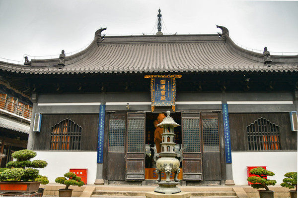 上海著名佛寺--真如寺