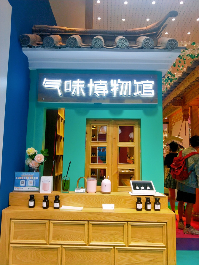 大理人均消费_大理古城图片