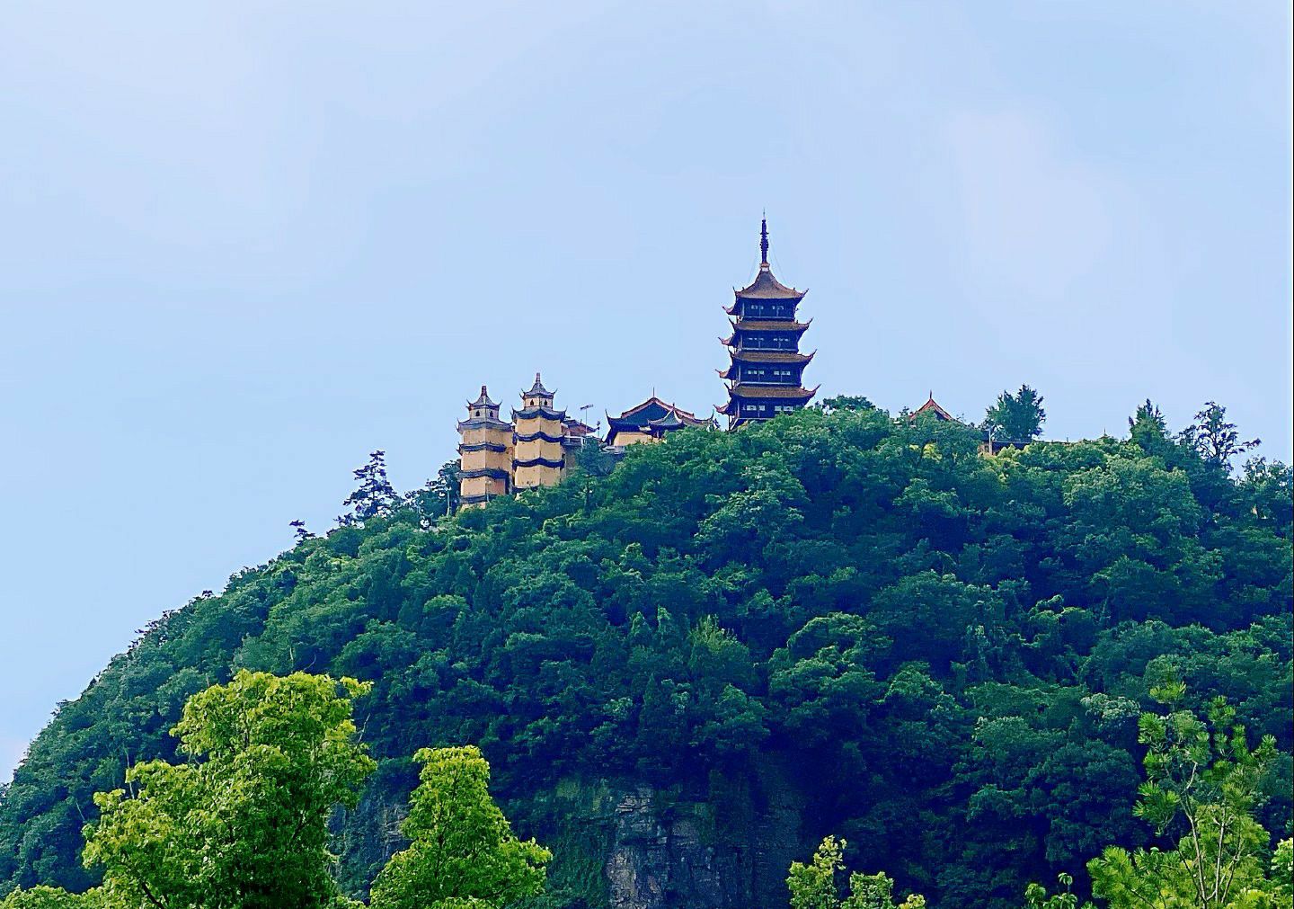 南通狼山风景区游玩攻略简介,南通狼山风景区门票/地址/图片/开放时间/照片/门票价格【携程攻略】