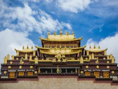 5-Day Shangri-La Tour: Tibetan Cultural Charm at Songzanlin Temple, Natural Beauty of Putatso National Park