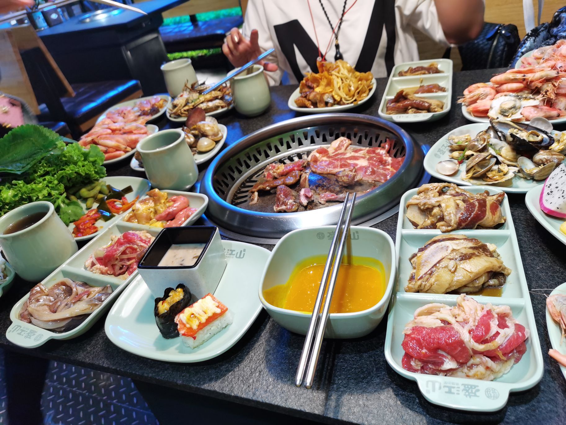 韩盛·盛江山自助料理(太原街万达店)