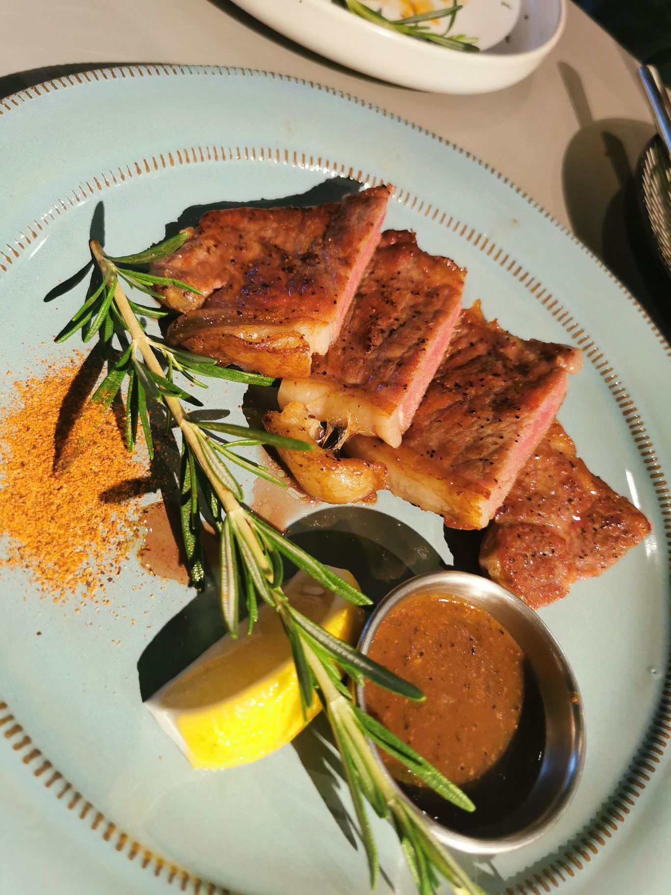 北亨普斯特德peter Luger Steak House Great Neck 攻略 Peter Luger Steak House Great Neck 特色菜推荐 菜单 人均消费 电话 地址 菜系 点评 营业时间 携程美食