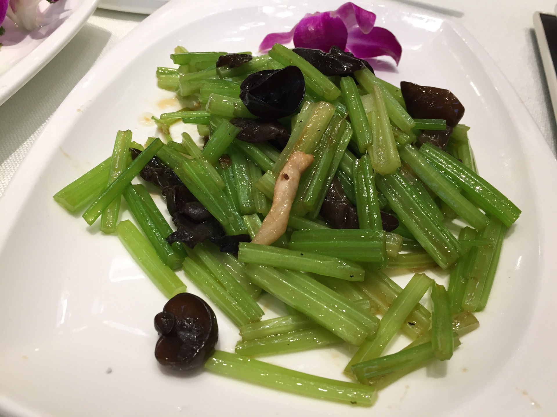 范记昌邑大水饺·烧烤(樱前店)