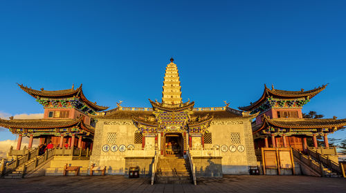 大理鸡足山金顶寺祝圣寺一日游玉龙瀑布山门牌坊往返索道景区观光车