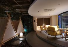 沈阳东方斯卡拉演艺广场