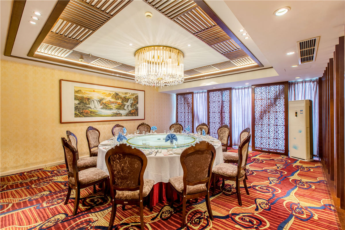 蓝海国际大饭店餐厅