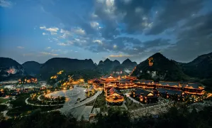 1-Day Zhijin Tour: Zhijindong Cave's geological wonders, Pingyuan Ancient Town's historical charm