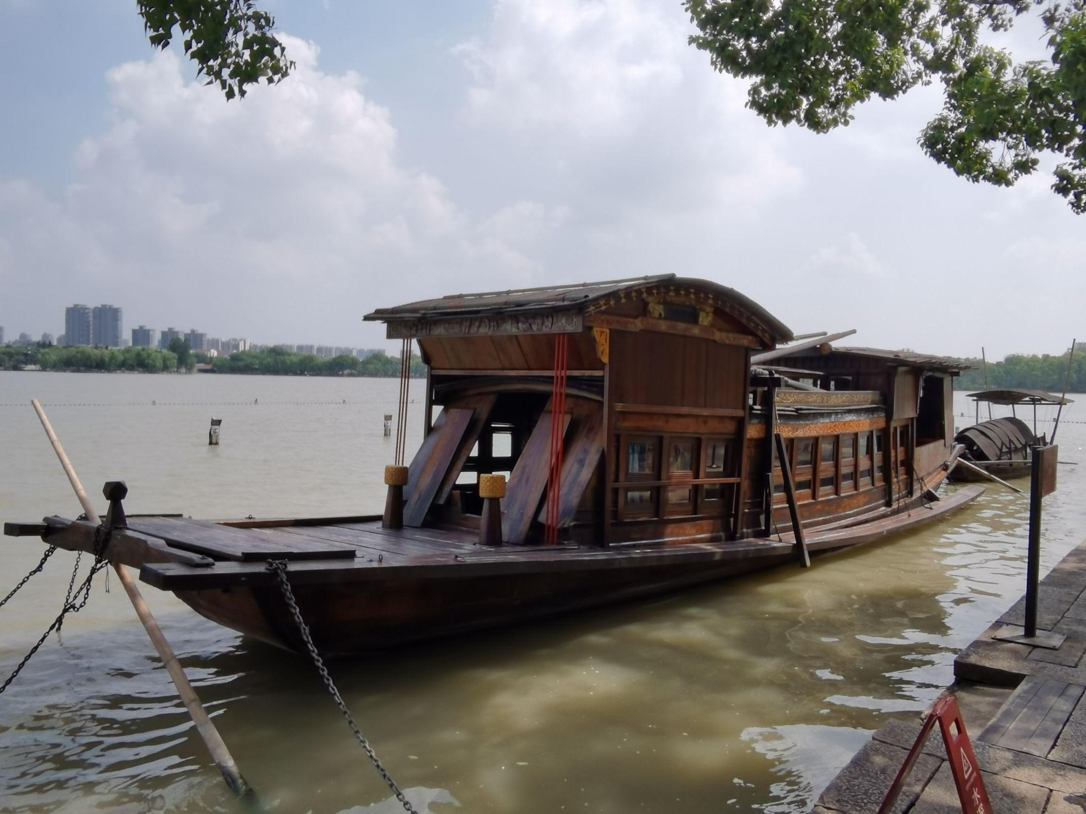 中共一大纪念船