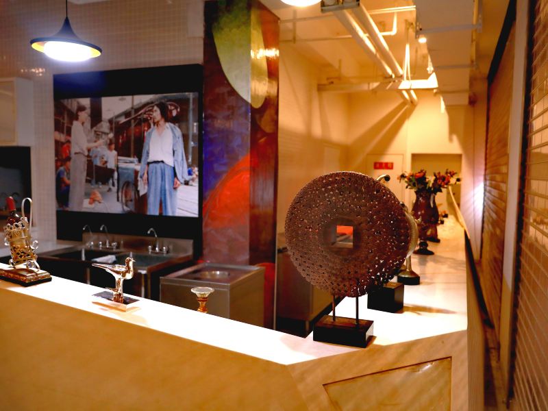 二次元 " 漫影立主要是以影视,动漫,游戏为主的一个cosplay角色体验馆