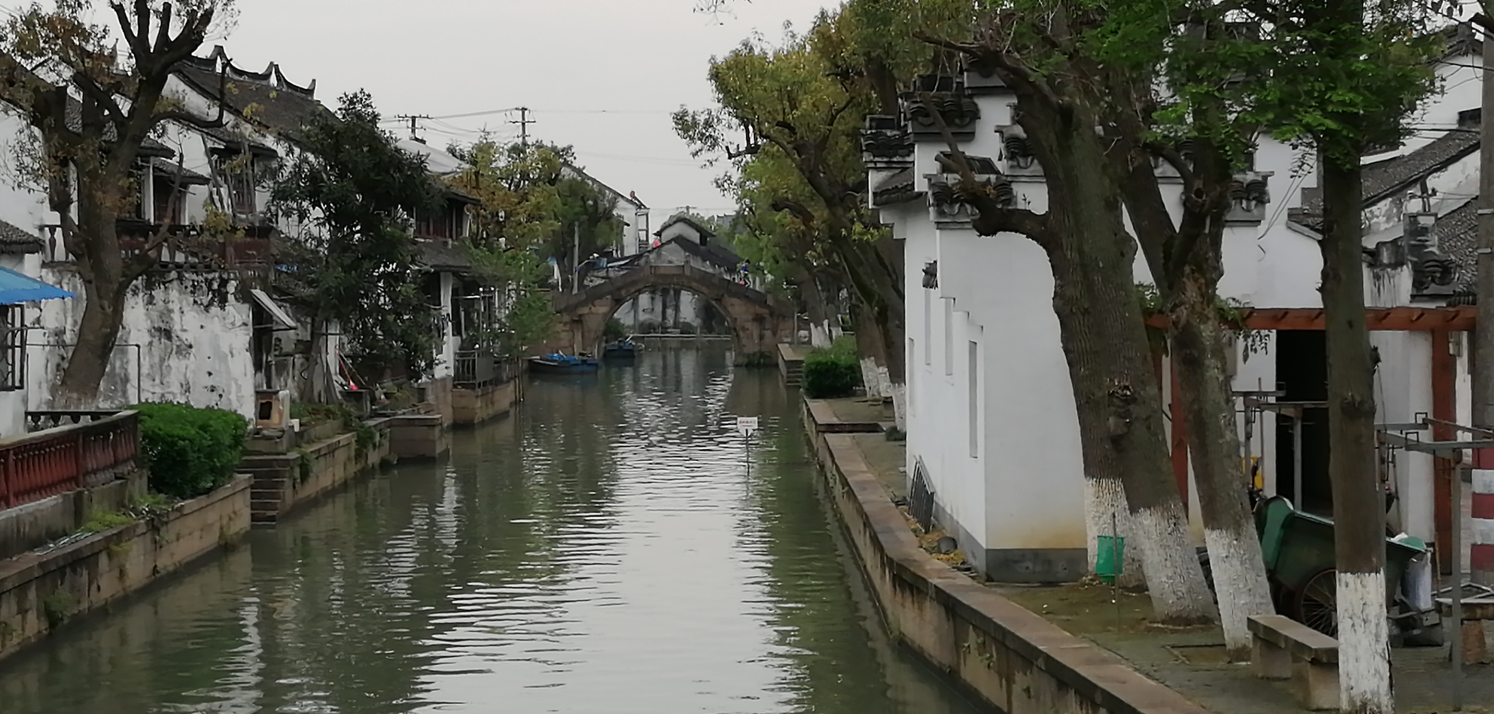 【携程攻略】上海练塘古镇景点,1000多年的建城历史，大量的古建筑群完美的保存下来，江南风俗这里也…