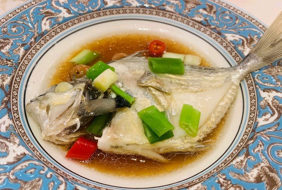 华西街台南担仔面