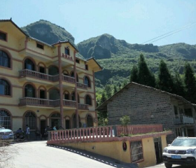 Yuquan Mountain Villa