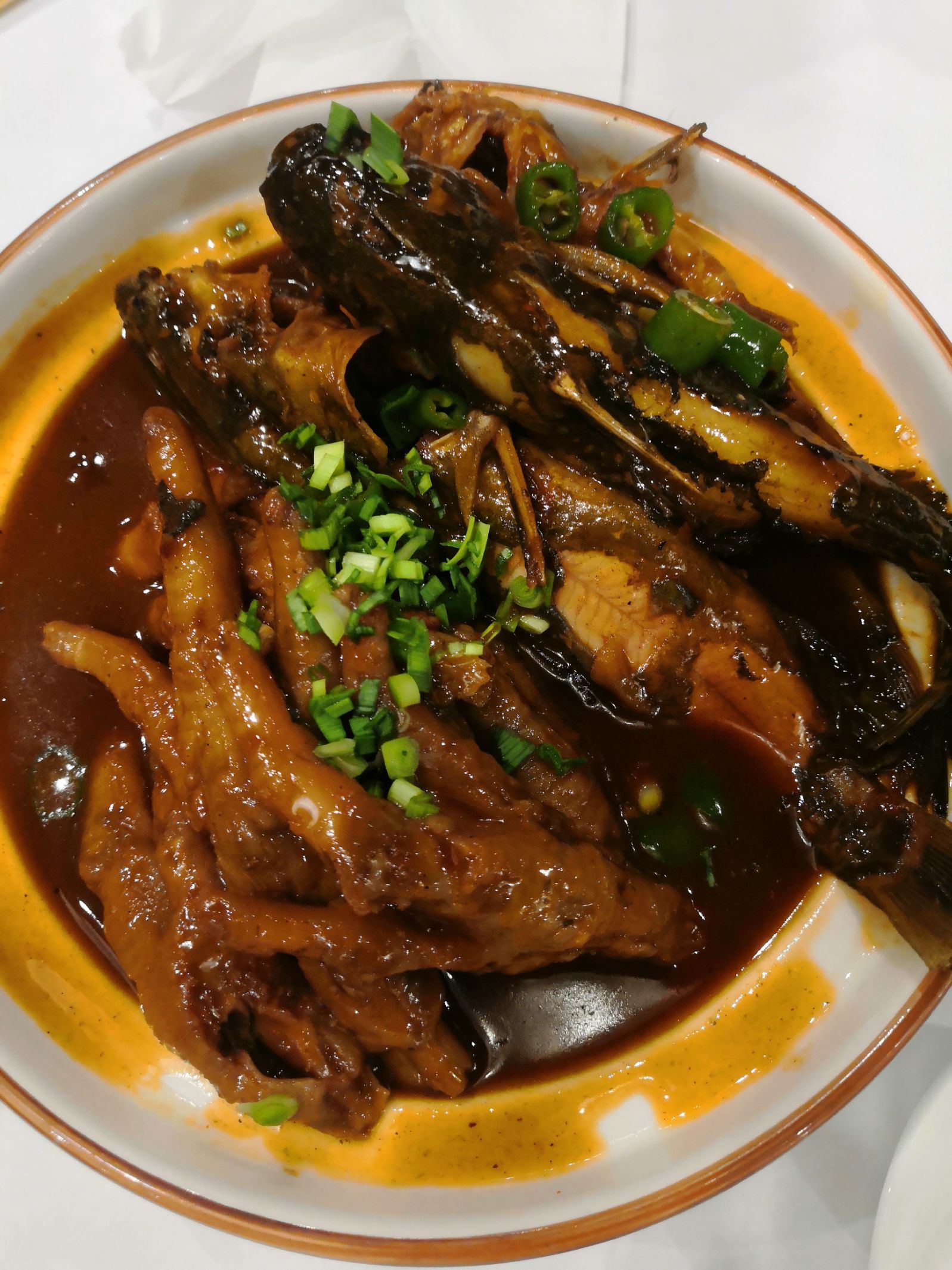 意外的一次美食居然很满意的团购昂刺鱼鸡爪很入味的还有三鲜汤很鲜