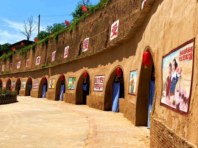 跟着老夏去延安南泥湾壶口瀑布看看