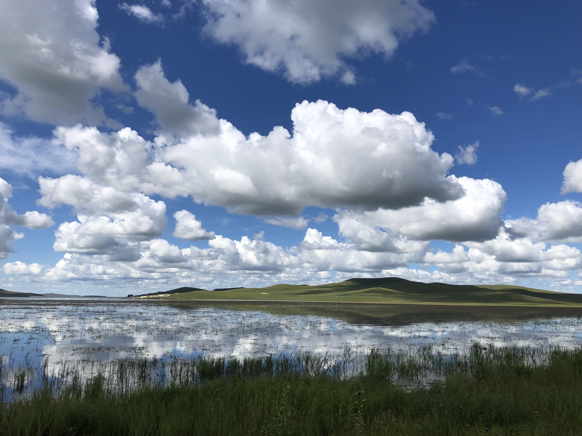 乌拉盖乞颜部落度假区