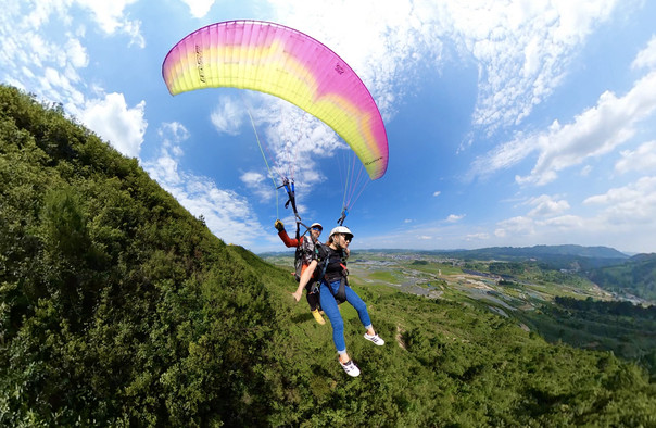 云霧嗨庫滑翔傘飛行基地