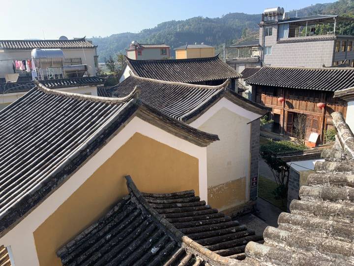 2-Day Pu'er & Mojiang Tour: Tea Tasting on Ancient Tea Horse Road and Exploring Twin Culture and Ancient Town Charm