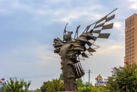 1-Day Weifang Tour: Heritage of Weifang Kite Museum, Charm of Qingzhou Ancient Town