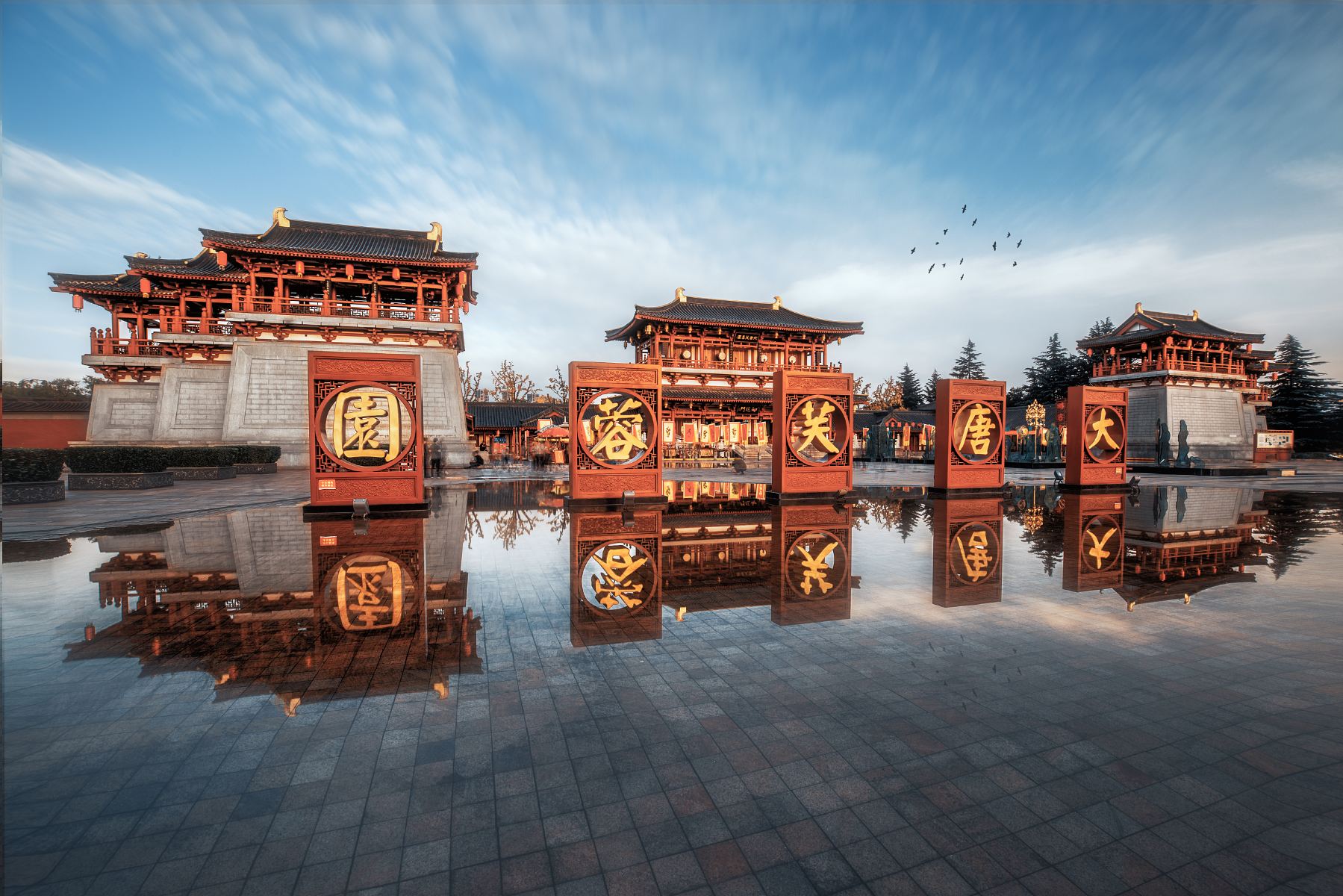 “中国年·看西安”2020春节系列文化旅游活动 邂逅网红“不倒翁小姐姐”