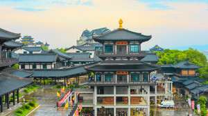 龙游游记图文-龙游夏日狂欢：红木小镇（龙舟竞渡/啤酒节/百县千碗 龙游风味美食节）