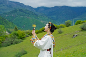 阿坝藏族羌族自治州游记图文-不只是九寨沟的九寨沟 5天4晚在神鹰降落得地方转山