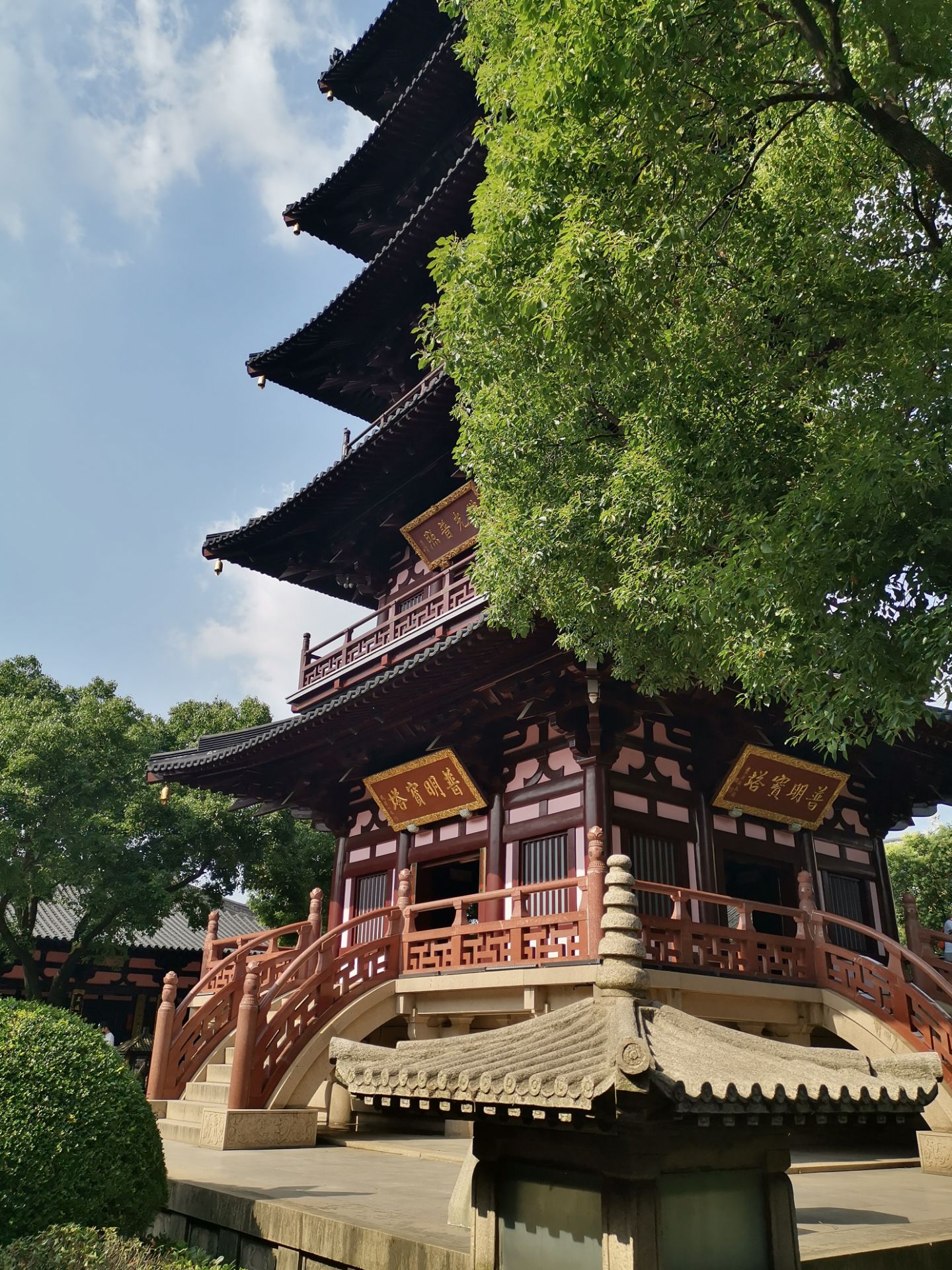 请问寒山寺现在要预约吗?