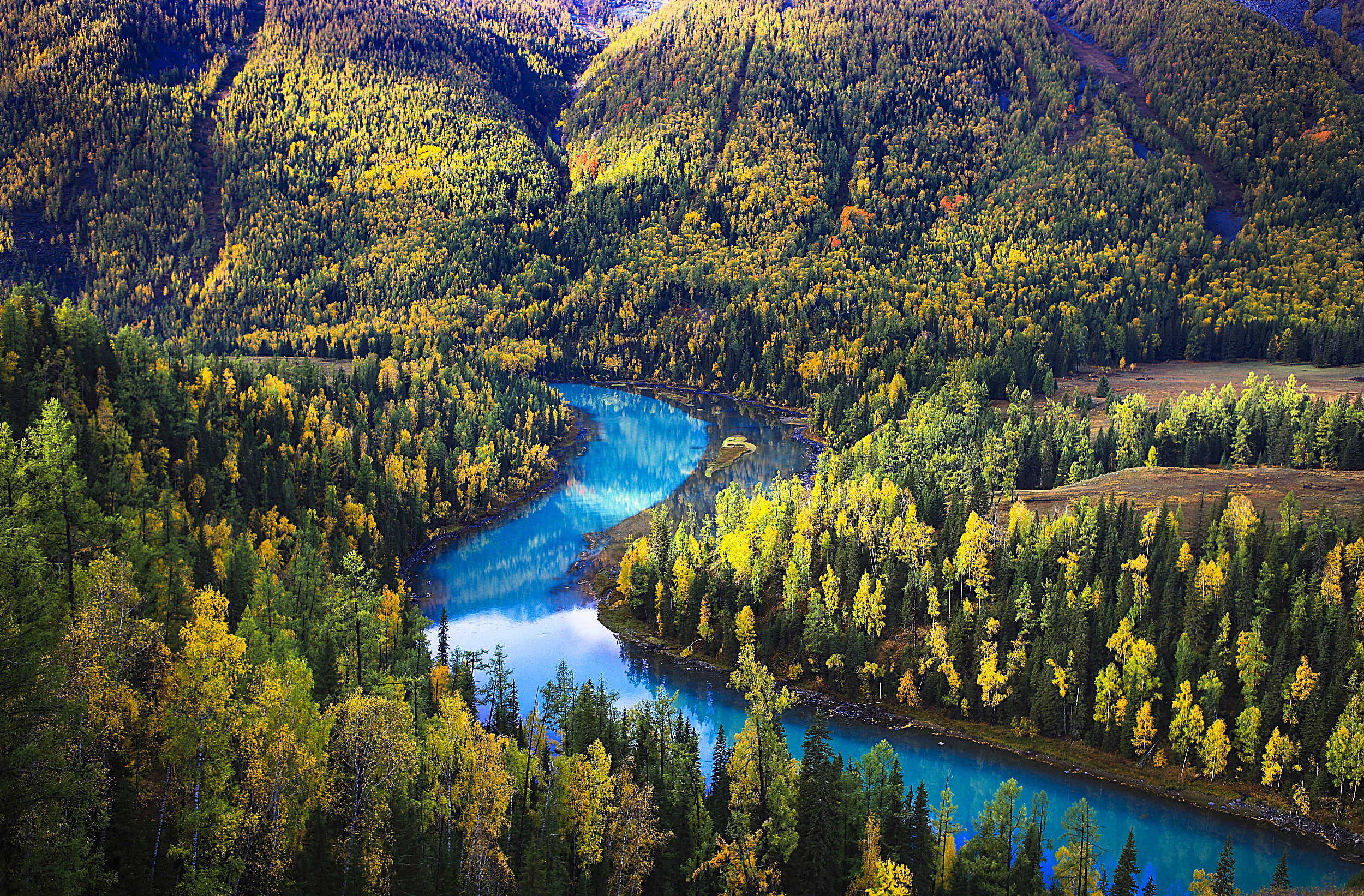 63 景点地址 新疆维吾尔自治区布尔津县和木喀纳斯民族乡西北部