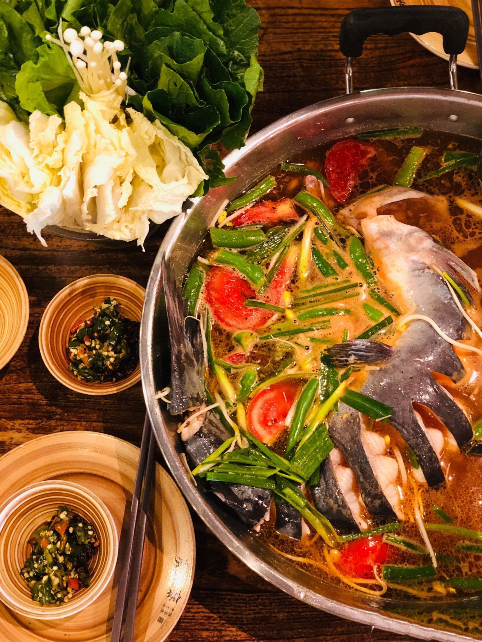 亮欢寨酸汤鱼(沙冲路店)