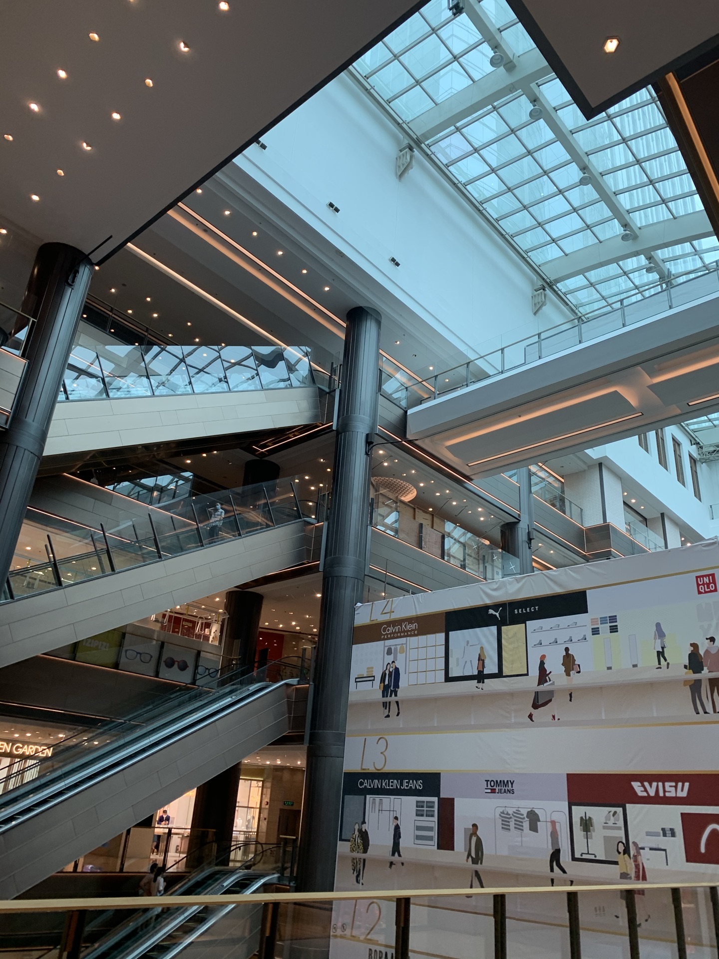 2023CityOn熙地港购物中心购物,...叉口，挺大的一个商场，内...【去哪儿攻略】
