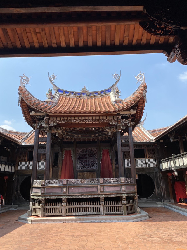 雾峰林家花园 携程氢气球