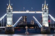 伦敦拍照 | 塔桥开桥一定不能错过！