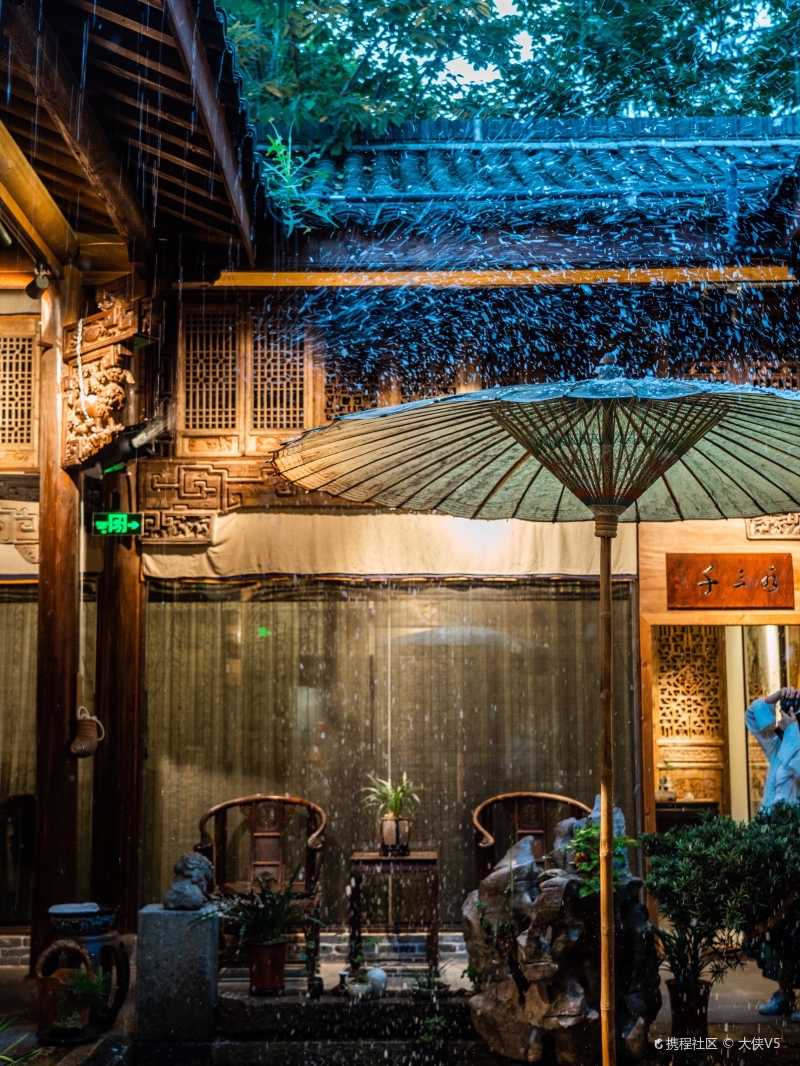 金华探店深藏老街的古风茶馆有机素食