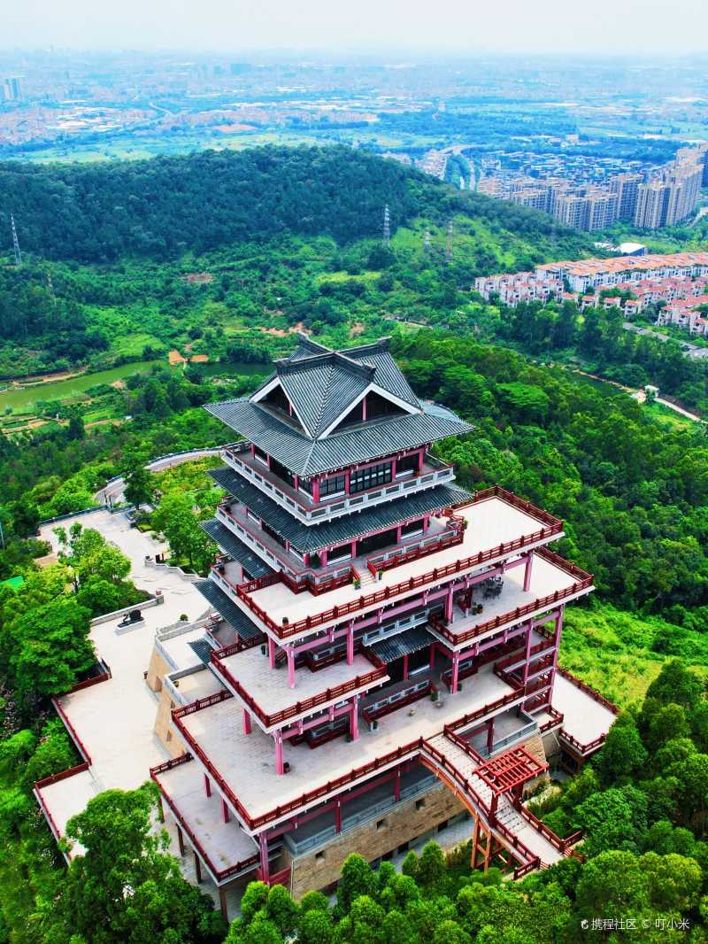 千与千寻的童话世界佛山里水展旗楼