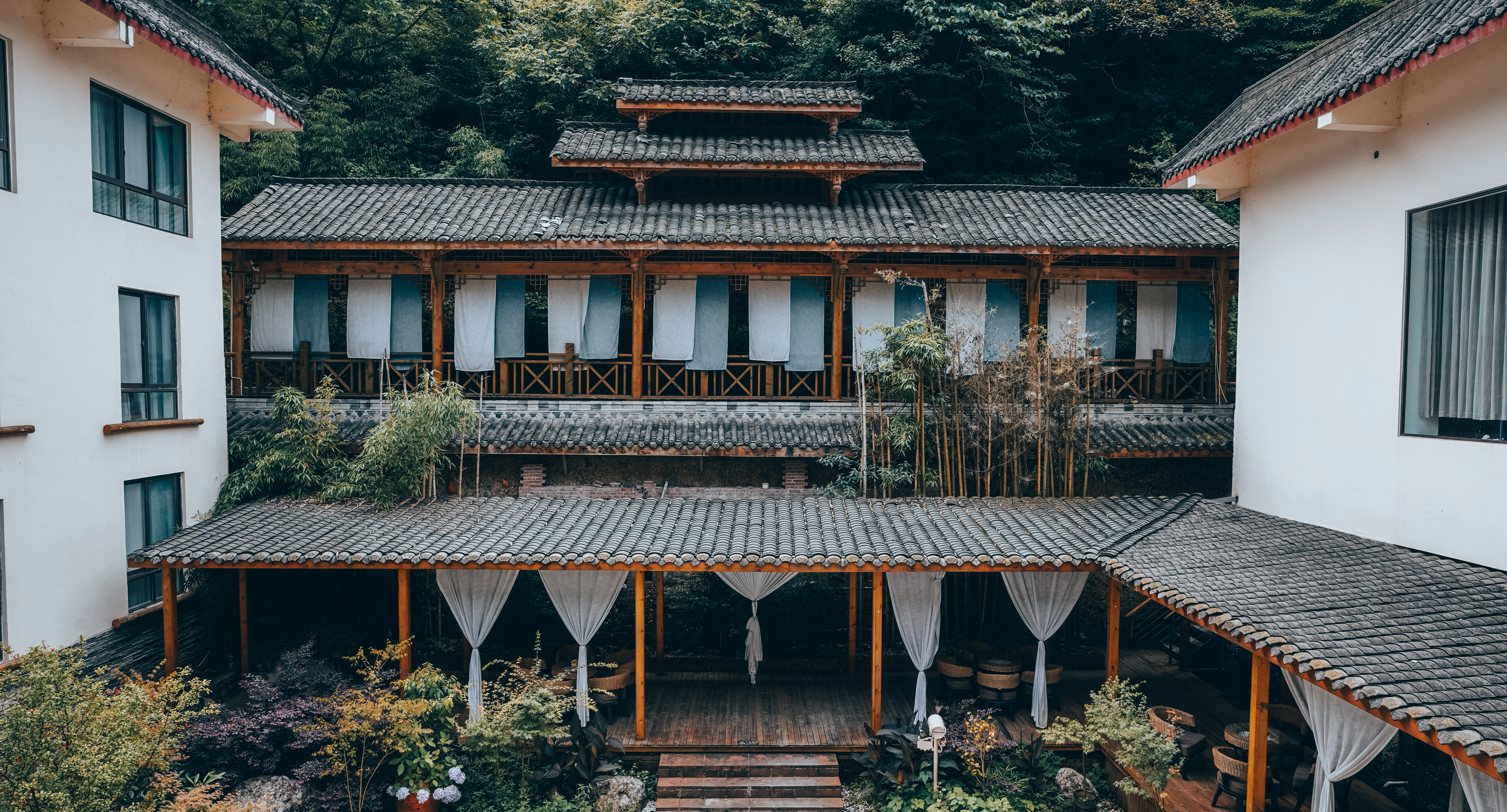 成都青城山 | 山谷里的古风民宿