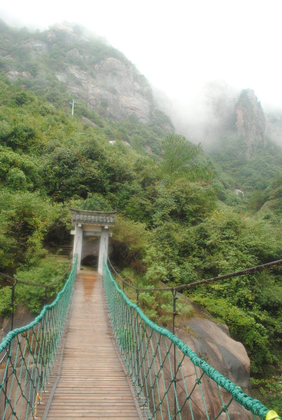 【携程攻略】绩溪徽杭古道景点,徽杭古道是连接安徽和浙江的一条山路.