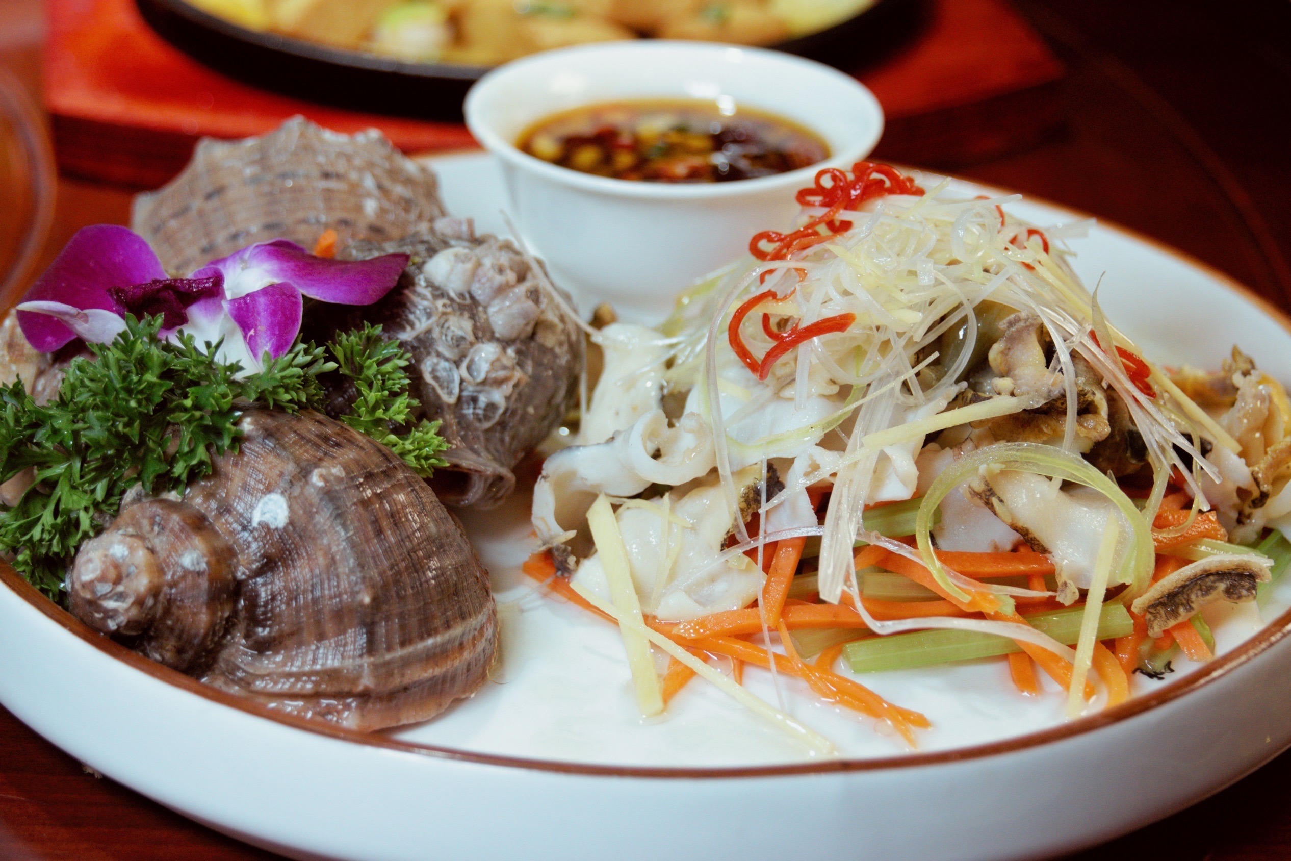 烧烤,你想吃的这儿基本上都有虽然门头不起眼,但是内部环境非常干净