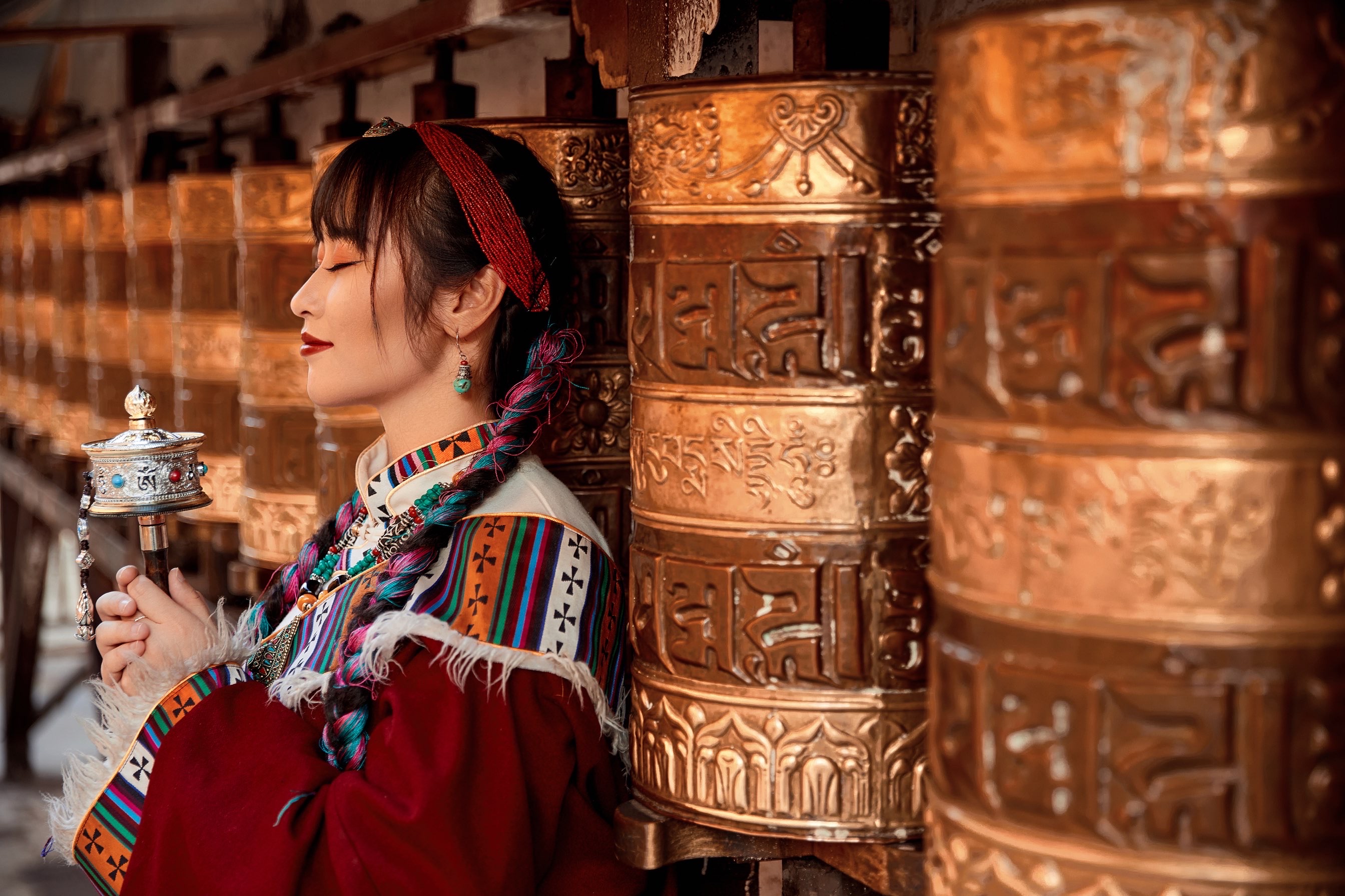 【携程攻略】拉萨八廓街景点,来西藏一定要穿上藏装