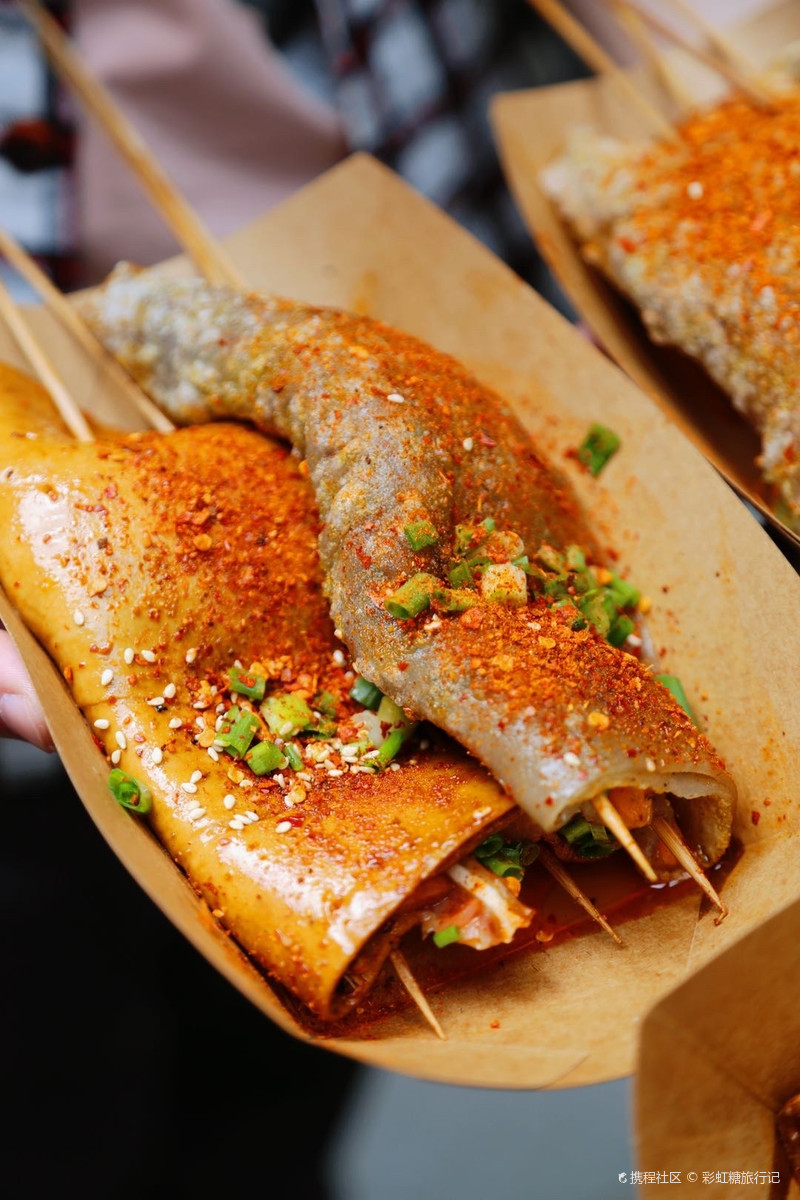解放碑排队最长的小吃烤苕皮豆干绝了-携程攻略