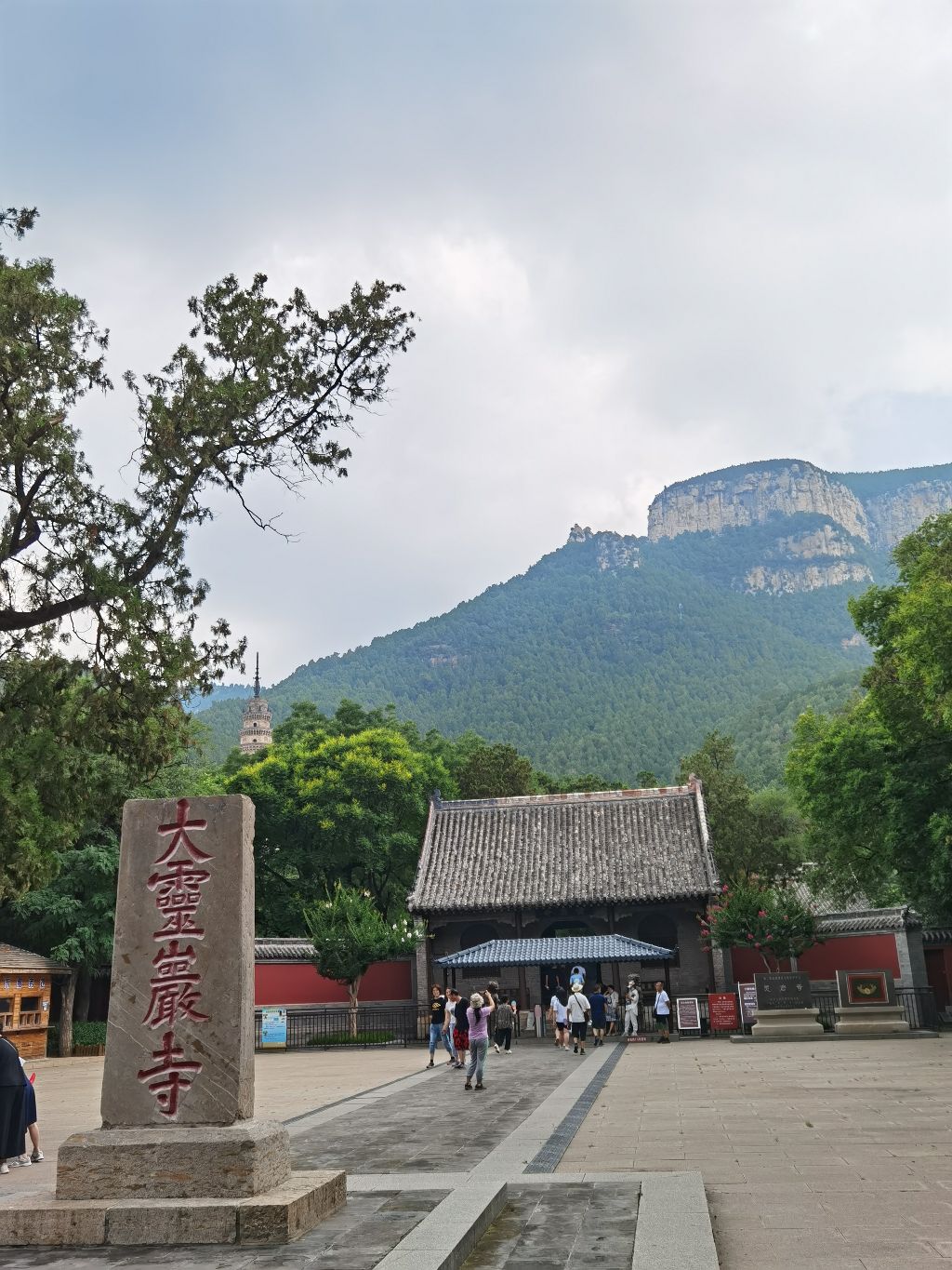 福安灵岩寺简介图片