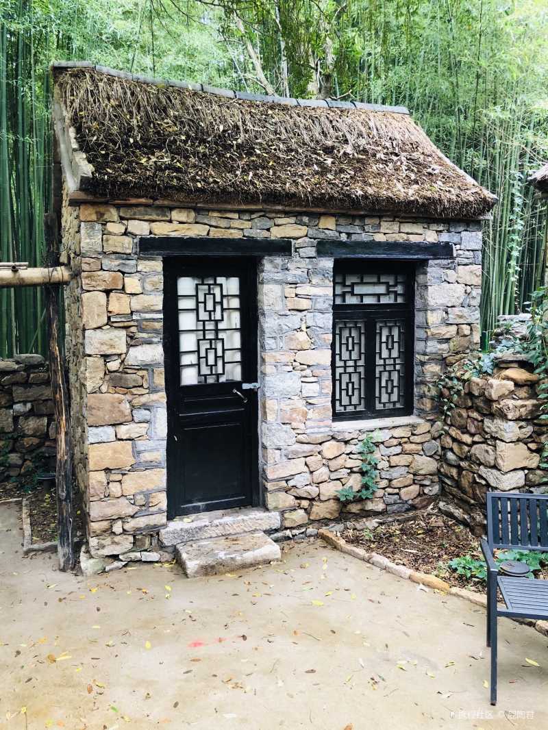 沂南竹泉村精品民宿——民宿是竹泉村景区自营,大概占了景区一半的建