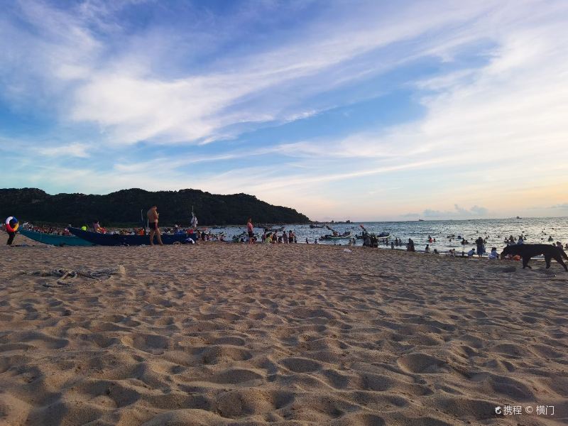 1/ 17 浅澳港 广东省汕尾市陆丰市 查看更多详情 预订 点评 攻略