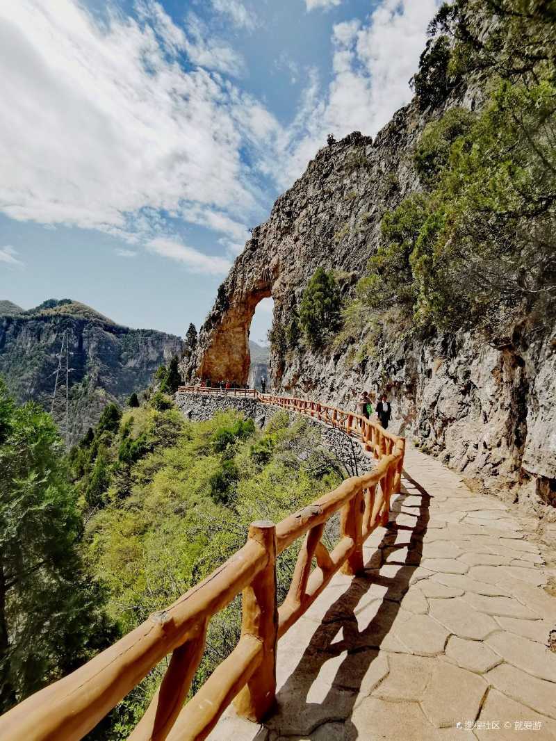 太行山大峡谷八泉峡景区很值得一看