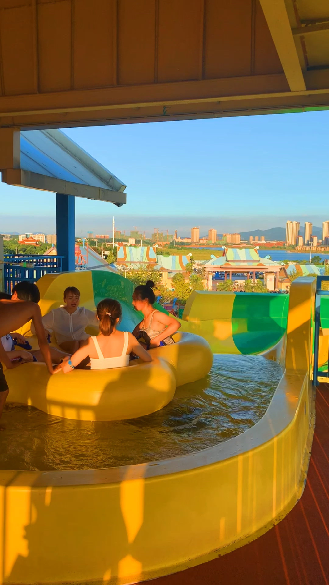 长沙周边好去处!带朋友来水上乐园尽情狂嗨